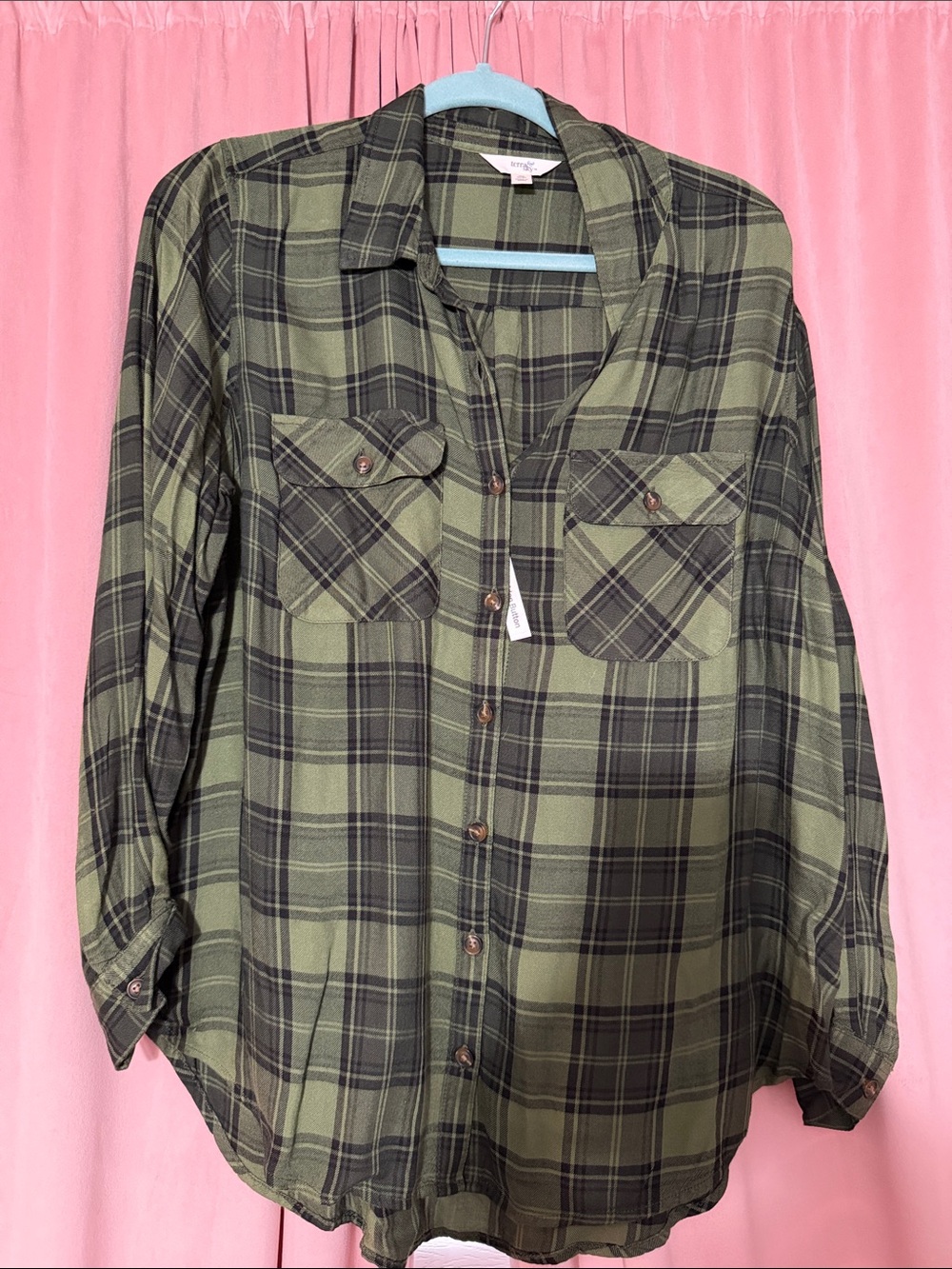 Terra & Sky Olive & Black Plaid Button-Front Shirt